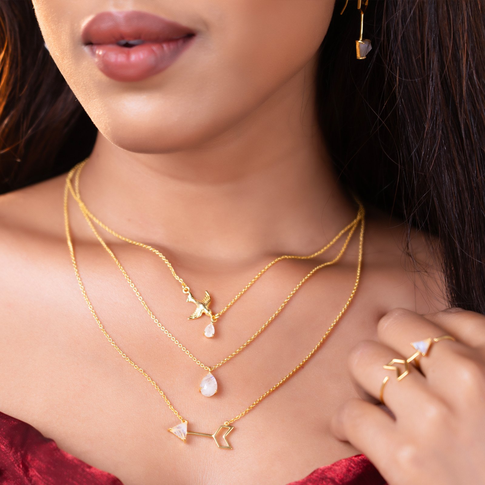 Astrae Arrow Necklace